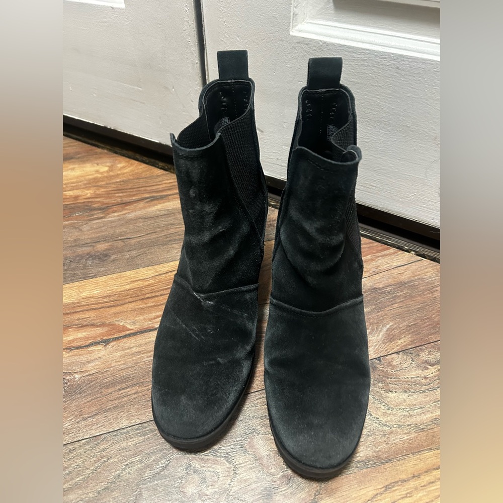 Ugg Hazel Waterproof Chelsea Block Heel Bootie Black Suede Size 10